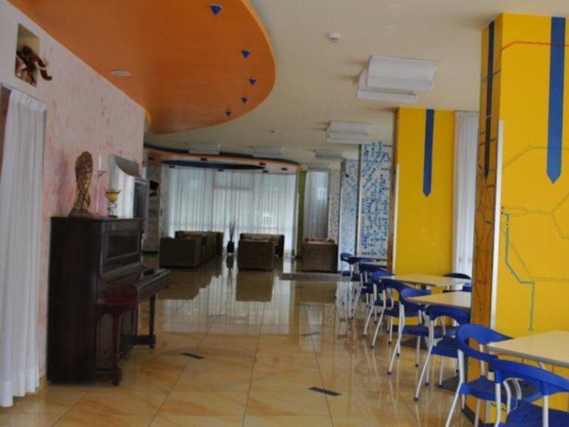 Hotel Senior Каттоліка Екстер'єр фото